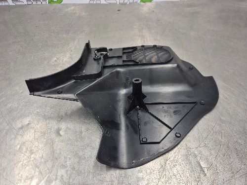 BMW Front Lateral Trim Panel O/S Drivers Right Schwarz E31 8 SERIES