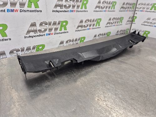 BMW Bootlid Back Panel Trim E31 8 SERIES