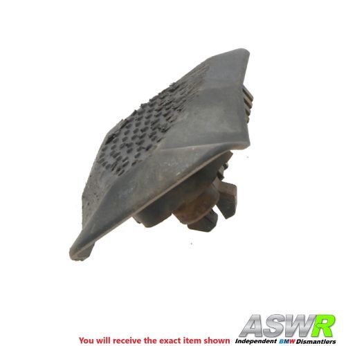 BMW E31 8 SERIES Rear Jacking Pad