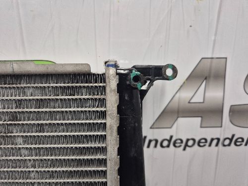 BMW Engine Cooling Radiator N47 N47N M47N2 E87 E90 1 3 SERIES