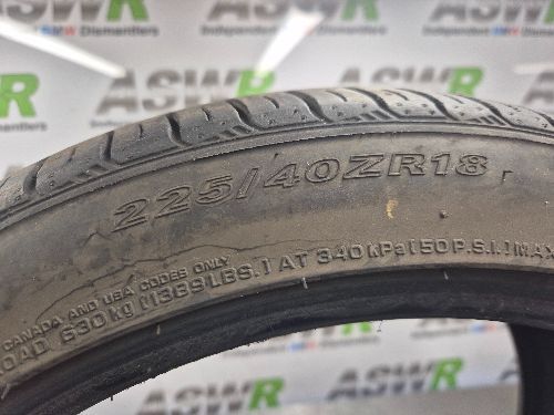 Part Worn Tyre Roadstone Eurovis 225/40/R18 92Y DOT 3924