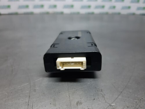 BMW Suppression Filter Antenna Amplifier F07 F11 5 SERIES