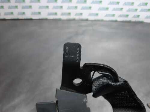 MINI COOPER R55 CLUBMAN Rear Seat Belt Buckle N/S Passenger Left