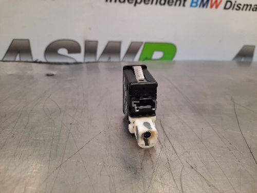 BMW USB AUX-IN socket F45 F46 2 SERIES F48 F49 X1 F25 X3