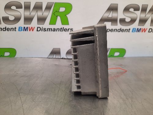BMW E70 X5 Amplifier