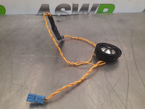 BMW Harman Kardon Front Tweeter F20 F30 F80 F32 F12 F48 F39