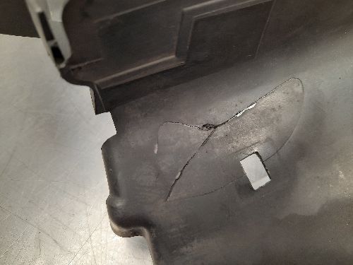 BMW E39 5 SERIES M Sport Front Radiator Air Duct