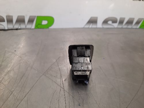 BMW Seat Switch Remote Backrest Release Right F45 F46 2 SERIES F48 X1