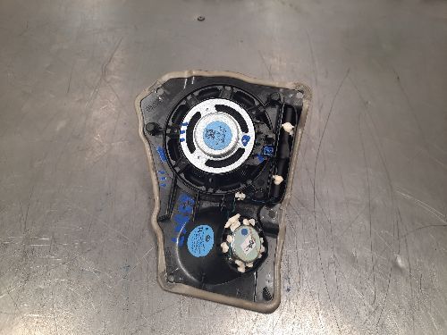 BMW F01 F02 7 SERIES Rear Door HIFI Speaker O/S Drivers Side