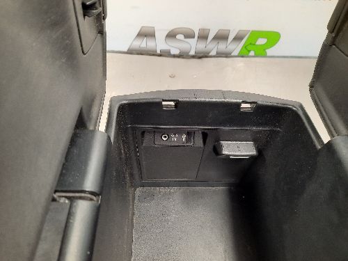 BMW E70 X5 E71 X6 Front Centre Console Armrest