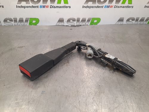 BMW E70 X5 E71 X6 Seat Belt Tensioner Front O/S Drivers Right