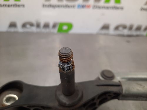 BMW Front Wiper Motor & Linkage 1 2 SERIES F20 F21 F22 F23