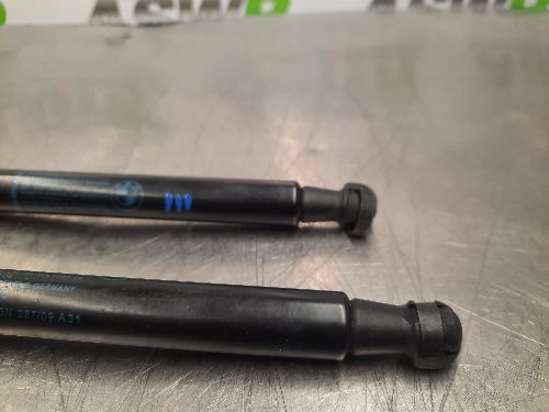 BMW Bonnet Struts Pair E81 E82 E87 E88 1 SERIES
