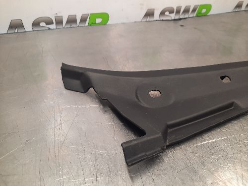 BMW Front Windscreen Wiper Cover O/S Drivers E36 3 SERIES LHD