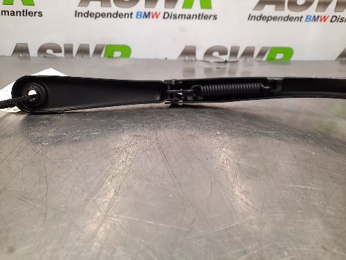 BMW Front Wiper Arms Pair G30 G31 F90 G11 G12 5 7 SERIES