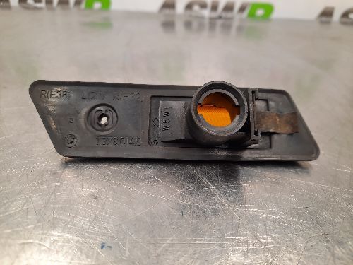 BMW E36 3 SERIES O S Drivers Side Wing Indicator Repeater
