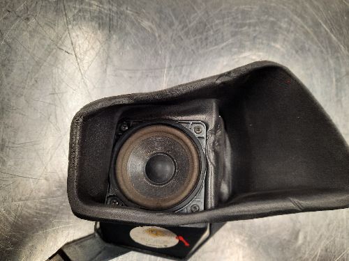 BMW E31 8 SERIES Door Speaker Nokia N/S Passenger Side