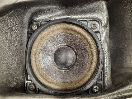 BMW E31 8 SERIES Door Speaker Nokia N/S Passenger Side