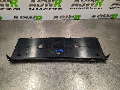 BMW E31 8 SERIES Rear Number Plate Holder Plinth