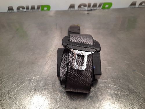 BMW E31 8 SERIES Right Or Left Rear Seat Belt