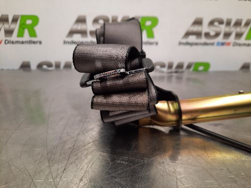 BMW Seat Belt Front N/S Passenger Left E31 8 SERIES