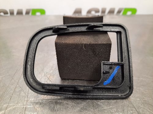 BMW E36 3 SERIES Passenger Side Inner Door Handle Cover