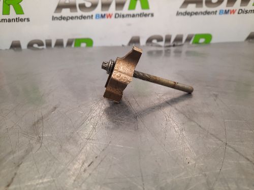 BMW Fuel Injector Clamp B37 B47 N47N Diesel Engines