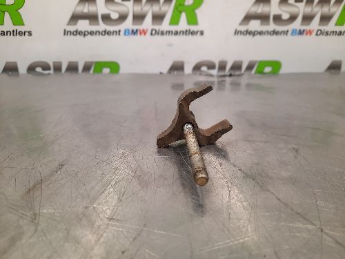 BMW Fuel Injector Clamp B37 B47 N47N Diesel Engines