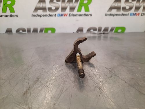 BMW Fuel Injector Clamp B37 B47 N47N Diesel Engines