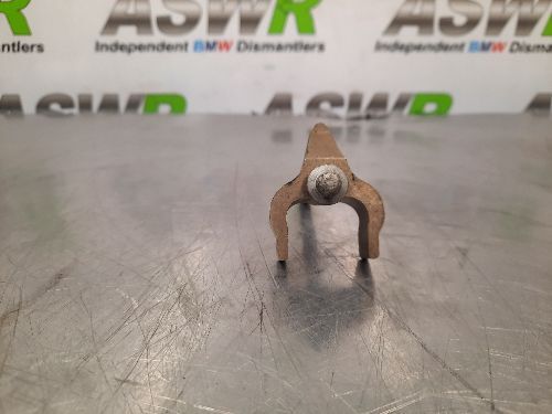 BMW Fuel Injector Clamp B37 B47 N47N Diesel Engines