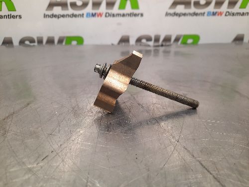 BMW Fuel Injector Clamp B37 B47 N47N Diesel Engines