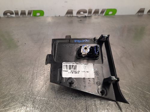 BMW USB Port & Centre Console Cover F48 F39 X1 X2