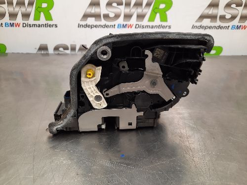 BMW Front Door Catch N/S Passenger Left G30 G31 G32 G11 5 6 7 SERIES