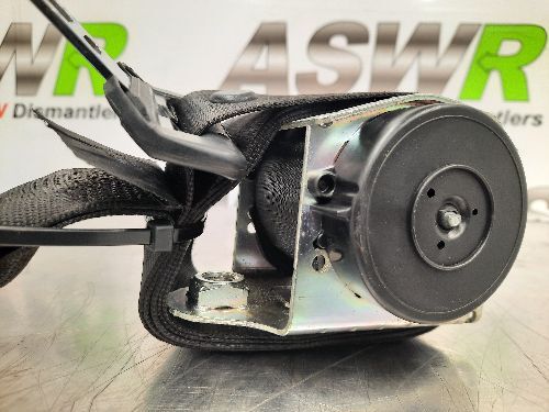 MINI Cooper Seat Belt Front N/S Passenger Left R52 Cabrio