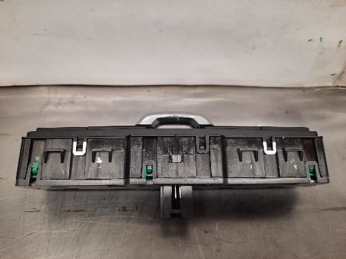BMW 2 SERIES Comfort Switch Assembly F45 F46
