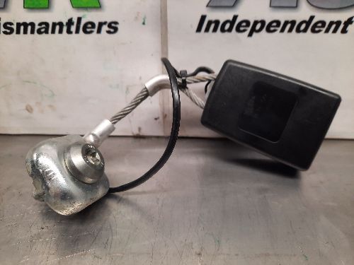 BMW Rear Seat Belt Buckle N/S Passenger Left F10 F11 5 SERIES