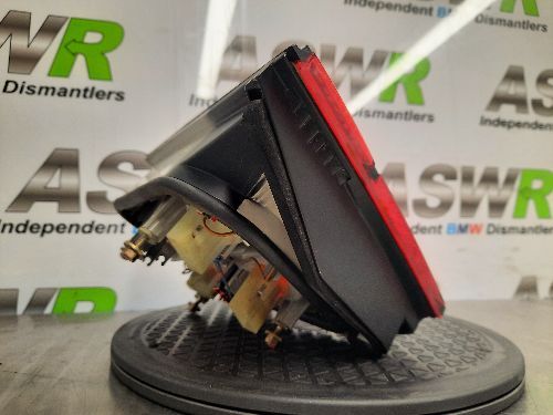 BMW E31 8 SERIES Light Inner Boot / Tailgate N/S Passenger Side