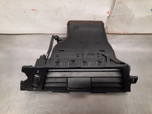 BMW 3 SERIES Air Vent Dashboard Passenger Side N/S E90 E91 E92 E93