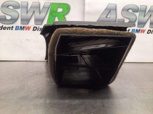 BMW E81 E82 E87 E88 1 SERIES Dashboard Air Vent O/S Drivers Right