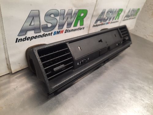 BMW E36 3 SERIES Glove Box Air Vent Assembly