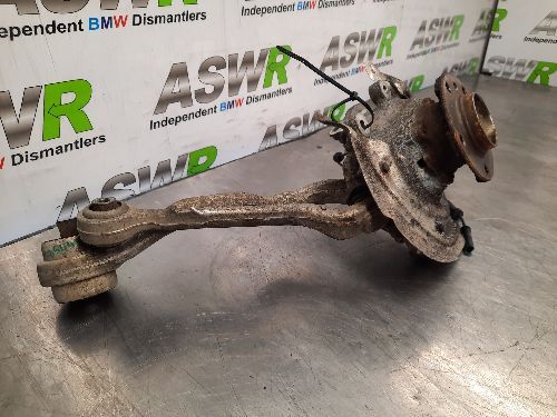 BMW Wheel Hub Front O/S Drivers Right F20 F21 F22 1 2 SERIES