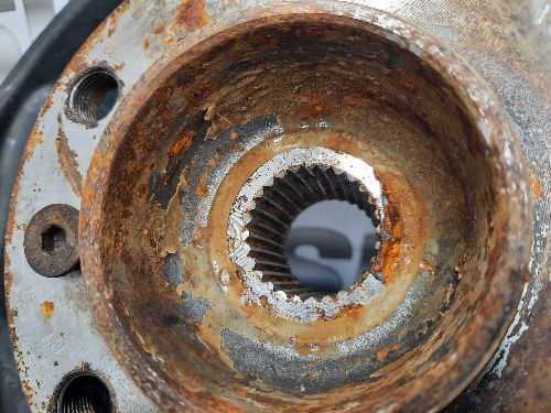 BMW Rear Wheel Hub N/S Passenger Left F20 F21 F22 F33 1 2 4 SERIES