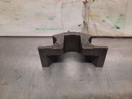 BMW Fuel Injector Clamp Flange M57N2 Diesel E90 E60 E65 E70