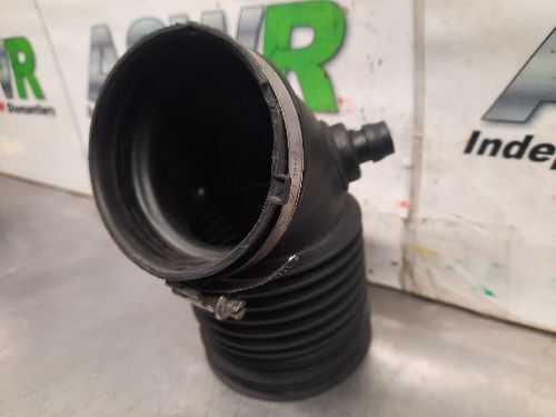 BMW E87 E90 1 3 SERIES N45 Petrol Air Intake Pipe