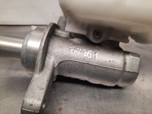 BMW Brake Master Cylinder F20 F22 F30 F32 1 2 3 4 SERIES