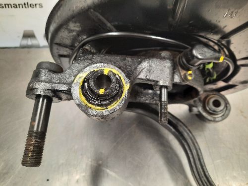 BMW E31 8 SERIES Hub Wheel Rear N/S Passenger Left