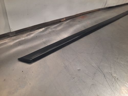 BMW E31 8 SERIES Rear Quarter Body Moulding O/S Drivers