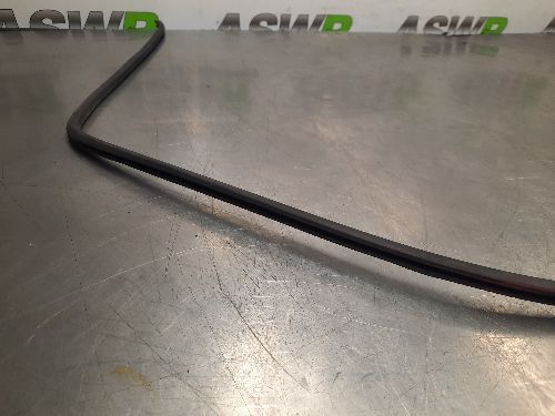 BMW E31 8 SERIES Gasket Seal Rear Bumper