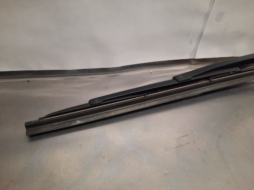 BMW E31 8 SERIES Wiper Arm N/S Passenger Left