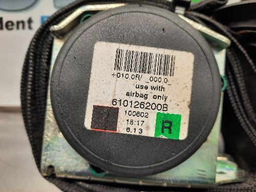 BMW Front Seat Belt O/S Drivers Right F10 F01 5 7 SERIES